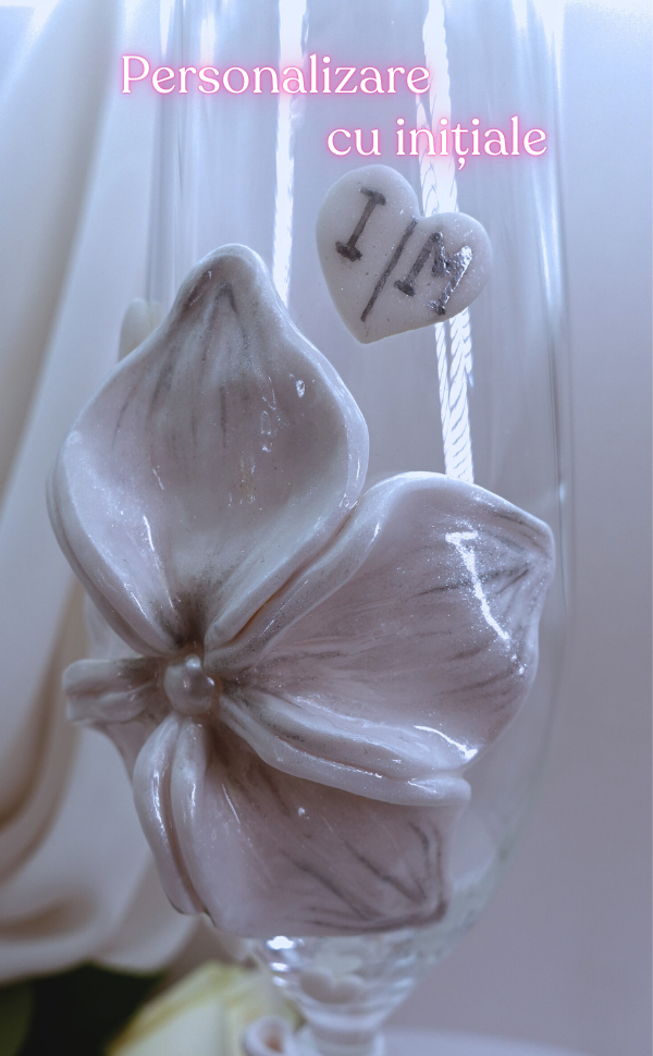 Pahar pentru șampanie - nuntă (cu flori)
