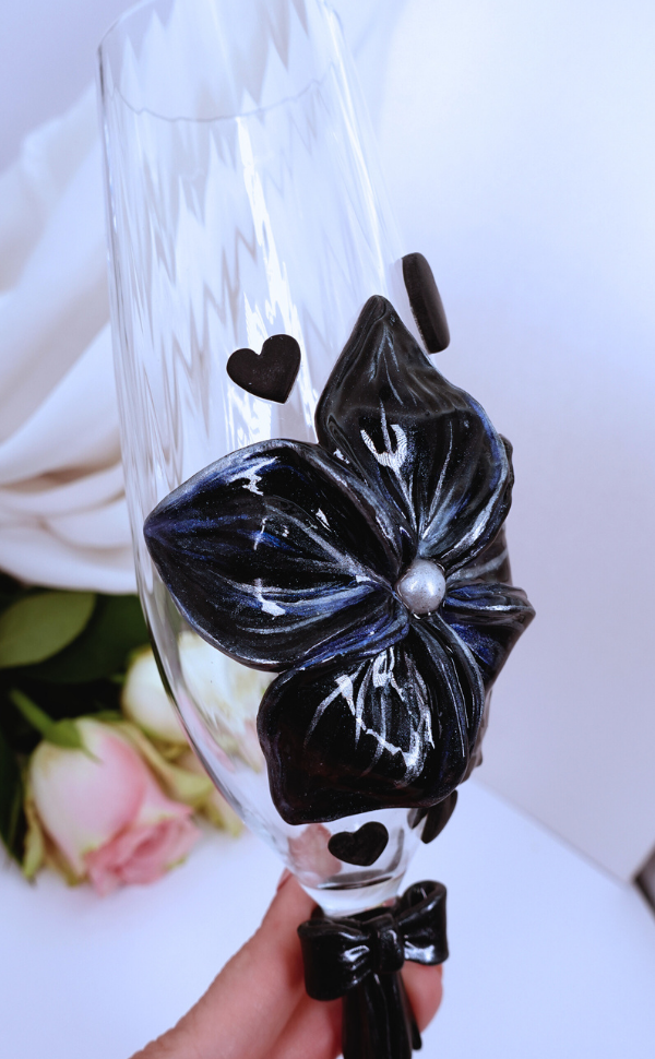 Pahar pentru șampanie - nuntă (cu flori)